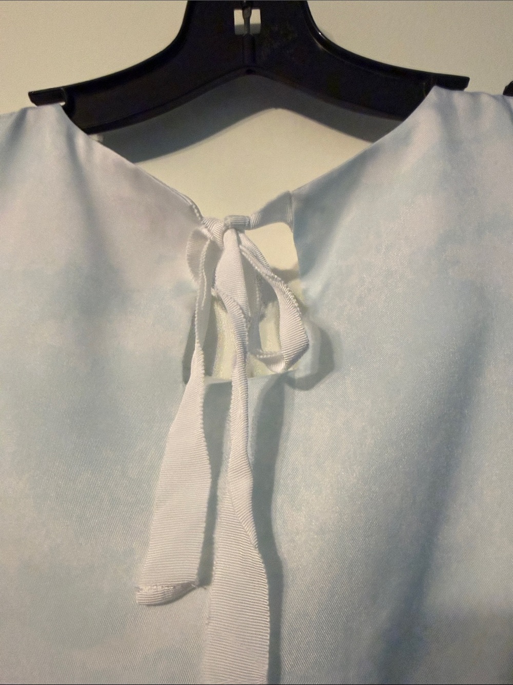 Woman’s size 14 crown & ivy White Dress with Blue and Green Elephant Scene - Picture 4 of 6